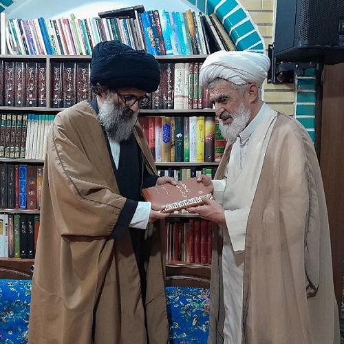 دیدا رمدیر مرکز احیاء آثار علامه ملاحبیب الله شریف کاشانی(ره) با استاد موسوی مطلق